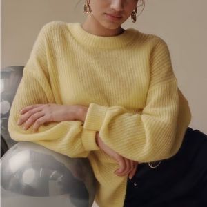NEVER WORN - EVERLANE YELLOW ALPACA SWEATER, M